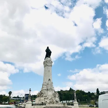 Holidays Oda ve Kahvaltı *